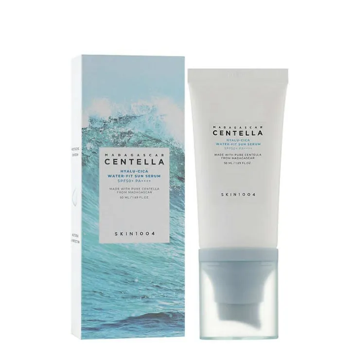 Skin1004%20Madagascar%20Centella%20Hyalu%20Cica%20Water%20Fit%20Sunscreen%2050ml%20-%20Image%203