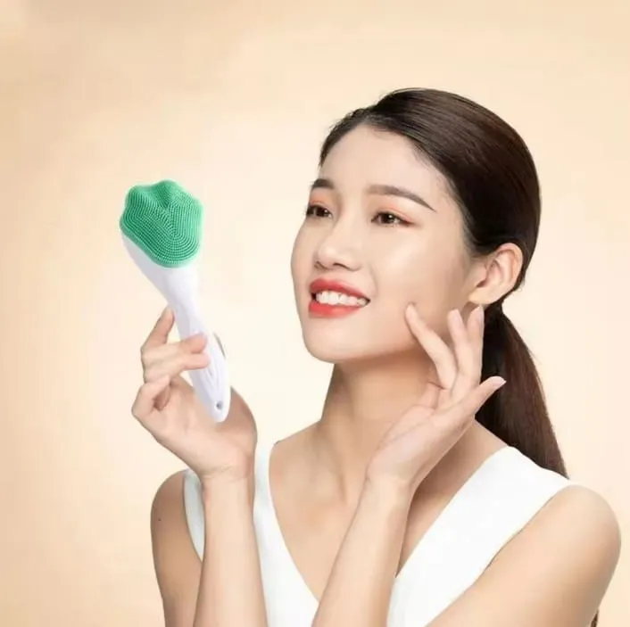 Face%20Scrubber%20Brush%20Silicone%20Facial%20Cleansing%20Brush%20Face%20Wash%20Brush%20(Pack%20of%201)%20-%20Image%202