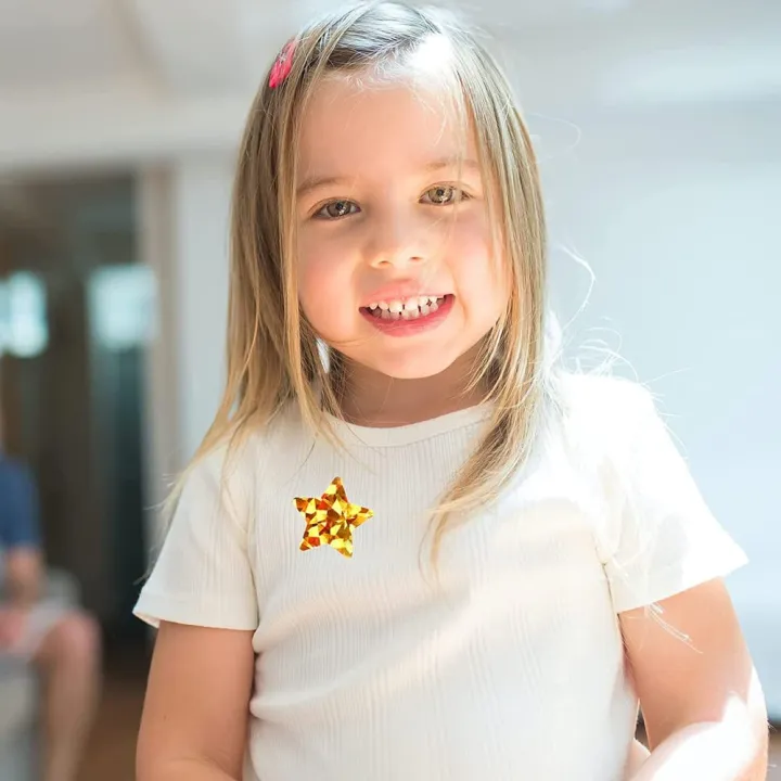 500%20Pcs%20Shiny%20Sparkle%20Star%20Adhesive%20per%20Roll%20Reward%20Foil%20Labels%20for%20Home,%20School,%20,%20DIY%20and%20Office%20Decoration%20Large%20Holographic%20Star%20Stickers%20-%20Image%204