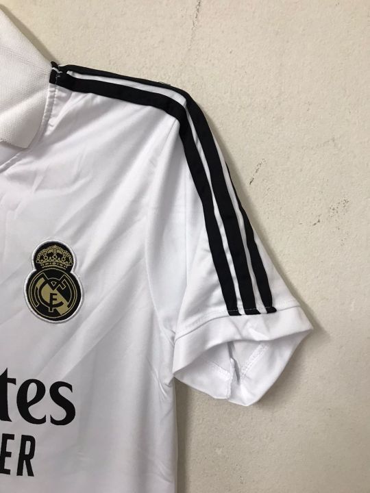 Real%20Madrid%20(Embroidered)%20Spanish%20Club%20Football%20Jersey-Home%20Kit%20-%20Real%20Madrid%20Jersey%20-%20Image%202