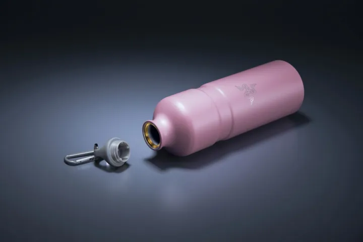 Razer%20Hydrator%20Aluminum%20Water%20Bottle%20(Only%20Black)%20-%20Image%207