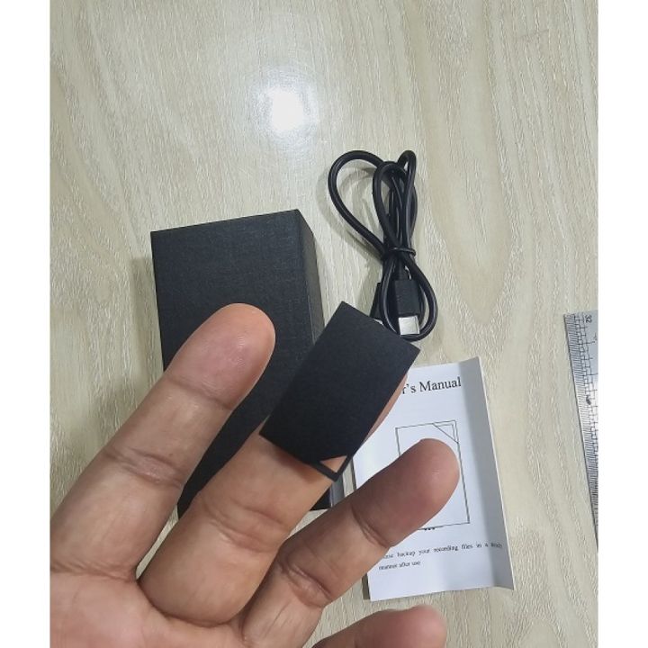 AR44%20Super%20Mini%20Voice%20Recorder%2032GB%20Memory%20Sound%20Recorder%201.5%20inch%20size%20-%20Image%203