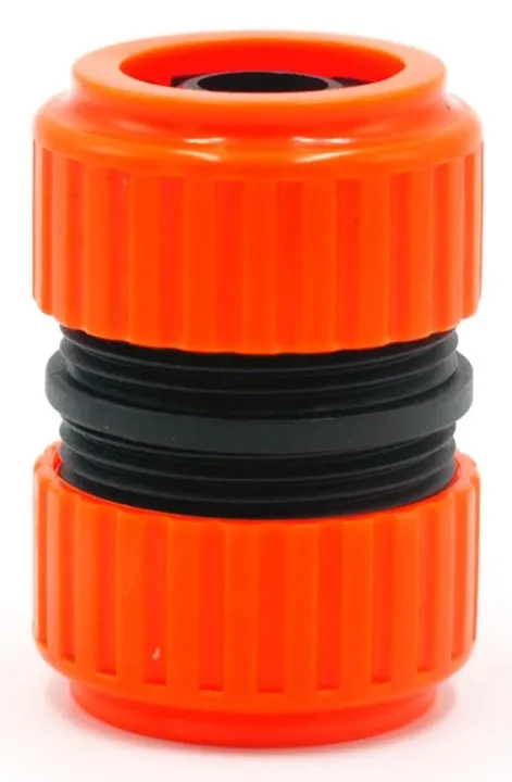 1-Piece%20Half%20(0.5)%20Inch%20or%2016mm%20Size%20Water%20Hose%20Pipe%20Repair%20Joining%20Extension%20Quick%20Connector%20for%20Garden%20Irrigation,%20Home%20Car%20Wash.%20-%20Image%205
