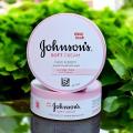 Johnson's 24 Hour Moisture Soft Cream 200ml. 