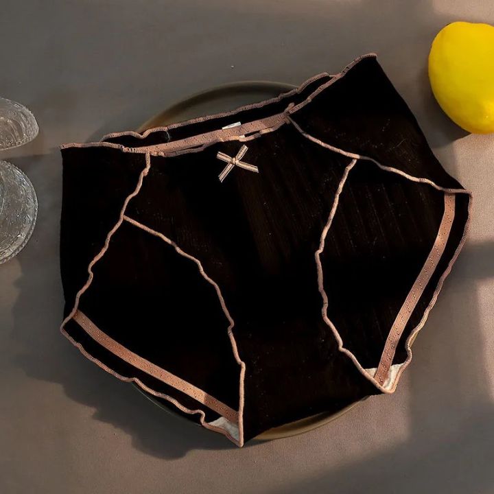 Pure%20Cotton%20underwear%20for%20women%20traceless%20girl%20mid%20waist%20Japanese%20style%20breathable%20oversized%20triangle%20top%20-%20Image%207