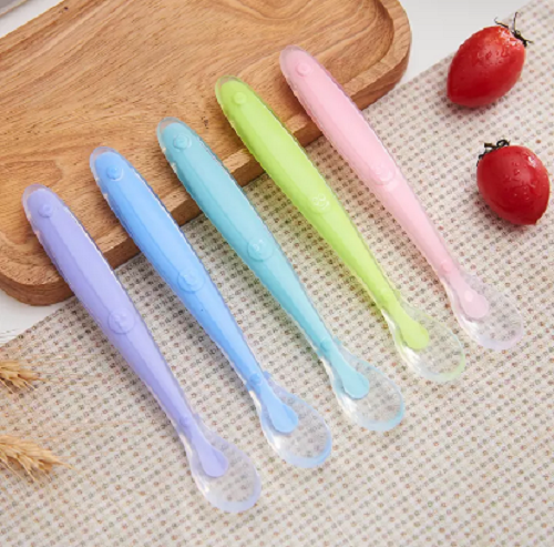 Silicone%20Feeding%20Spoon%20For%20Baby%20-%202%20Pcs%20(Random%20Color%20Set)%20-%20Image%203