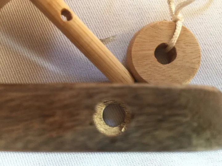 2019%2014cm%20L%20Wood%20Beyblade%20Spin%20Top%20Bey%20Blade%20Spinning%20Tops%20Gyro%20Toys%20Set%20Spinner%20With%20Launcher%20And%20Rip%20Cord%20Beyblades%20Kids%20Funny%20-%20Image%205