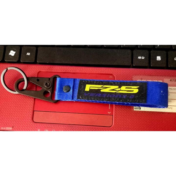 Metal Key Ring For Yamaha FZ-S Biker. Blue