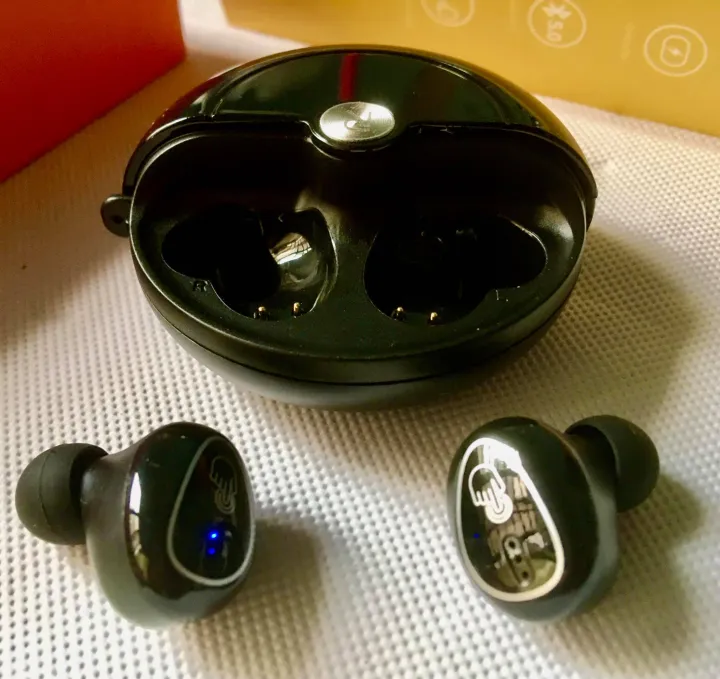 Realme%20TWS-17%20%20Earbuds%20-%20Image%203