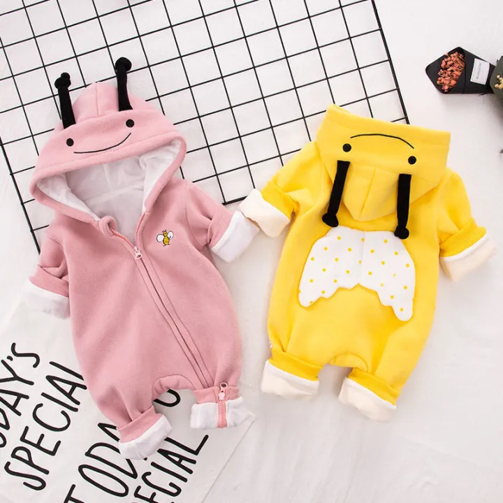 Spring%20and%20Autumn%20Baby%20Clothes%20Full%20Moon%20Men%20and%20Women%20Baby%20Jumpsuits0-6Newborn%20Rompers%20Outwear1Year-Old%20Coat%20-%20Image%204