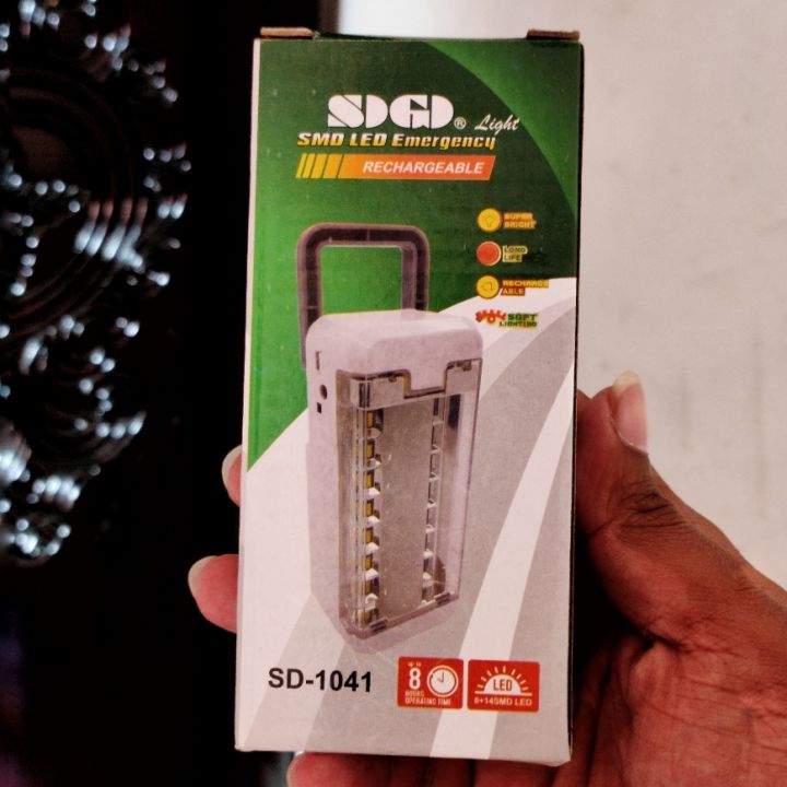 Rechargeable%20Charger%20Light%20SD%20Rechargeable%20LED%20Emergency%20Light%20For%20Home%20-%20Image%204