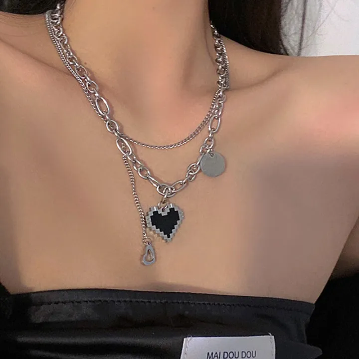 Trendy%20Punk%20Mosaic%20Pixel%20Double%20Layer%20Necklace%20Charm%20Gothic%20Clavicle%20Chain%20Metal%20Black%20Heart%20Pendant%20Necklace%20for%20Women%20Girls%20Party%20Jewelry%20Gift%20-%20Image%2010