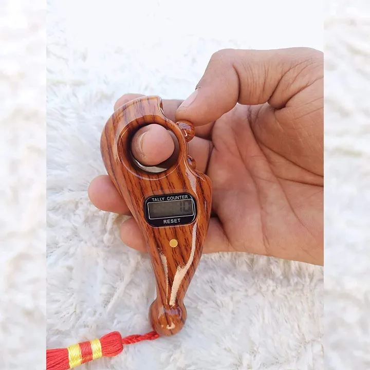 Digital%20Tasbih%20Counter%20%E2%80%93%20Portable%20Rotating%20Finger%20Misbaha%20for%20Muslim%20Prayers%20-%20Image%208