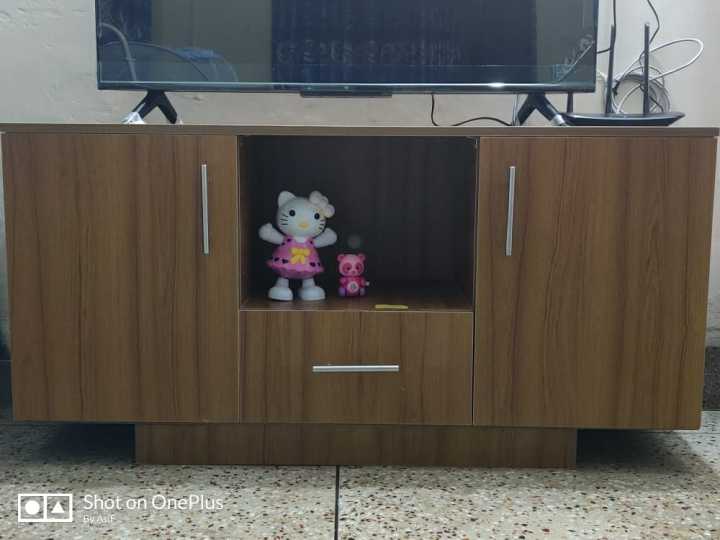 Modern%20%20Door%20T%20V%20%20Table%20,Size-L-%2048%20+W-15%20+H-24%20inch%20For%20Home%20and%20Office%20Use%20.%E2%80%A2%09Best%20quality%20particle%20Board%20imported%20from%20Malaysia%20-%20Image%205