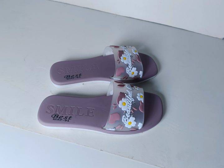 Ladies%20and%20Girls%20Daily%20Usable%20Fashionable%20Flat%20Shoes-%20Slim%20and%20Gorgeous%20Design%20Chain%20Style%20Womens%20Sandals%20-%20Girls%20Slips%20On%20Chain%20Sandals%20-%20Image%207