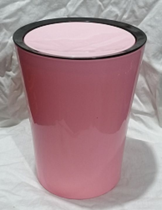 Swing%20Bin%20/%20Waste%20Peper%20Bin%203.5%20Ltr%20-%20Image%202