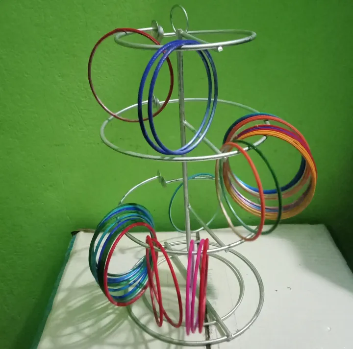 Churi%20Stand%20Mini%20Metal%20Bangle%20Organizer%20Jewelry%20Display%20Stand%20-%20Image%203