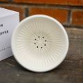 LILI Ceramic Coffee Dripper 2-4 Cups Pour Over Coffee Maker Coffee Filter Cup Hand Drip Reu Filters MDelicate Complex.