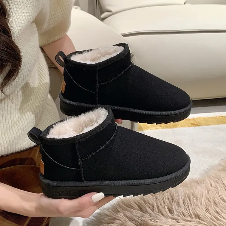Thick-soled%20snow%20boots%20women's%202023%20new%20autumn%20and%20winter%20fur%20integrated%20short%20tube%20thick-soled%20warm%20fashion%20cotton%20shoes%20wholesale%20-%20Image%202