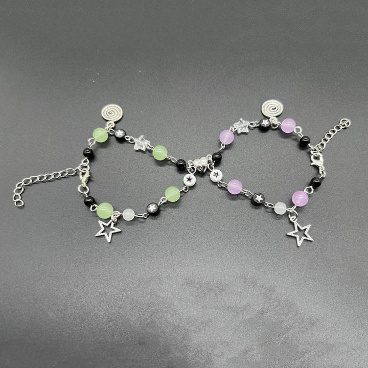 Spider%20Bracelet%20Magnetic%20Hand%20Guitar%20Microphone%20Five-pointed%20Star%20Hand%20Jewelry%20-%20Image%207