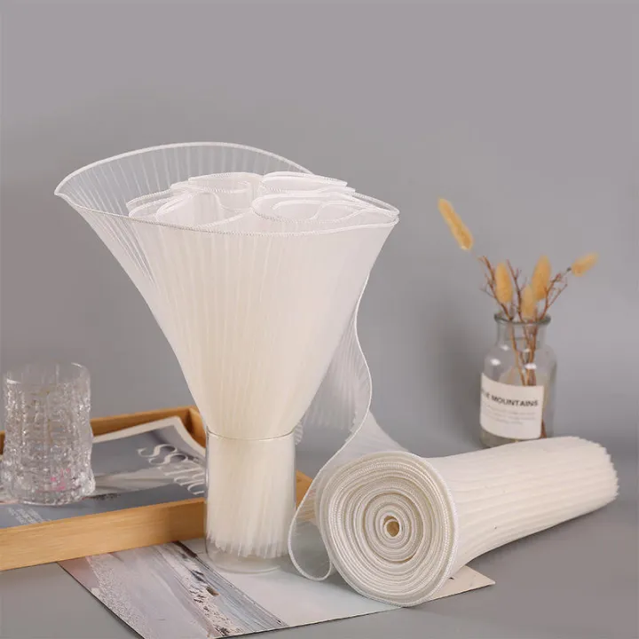 Wave%20Yarn%20Edge%20Mesh%20Flower%20Wrapping%20Mesh%20Yarn%20DIY%20Craft%20Bouquet%20Gift%20Packaging%20Material%20-%20Image%204