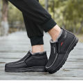 Middle-Aged and Elderly Shoes for the Old Men's Traditional Beijing Cotton Shoes Northeast China Velvet Cold-Proof Dad Shoes Casual Non-Slip Warm Snow Boots. 