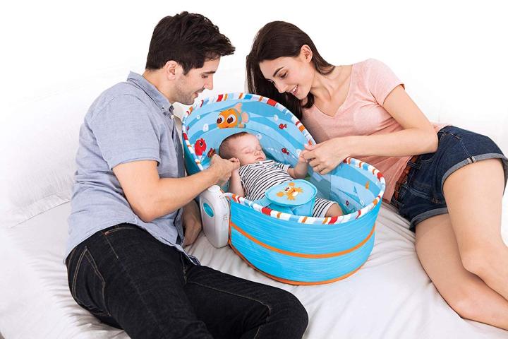 Mastela%205%20in%201%20Baby%20Bassinet%20Rocker%20Rocking%20Napper,%20Bounce,%20Removable%20Baby%20Bassinet%20and%20Chair%20with%20Melody%20(Assorted%20Colors)%20-%20Image%207