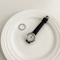 Vintage Women Quartz Watches Classic Small Round Elegant Dress Wristwatches Leather Band Simple Female Clock Reloj Mujer.