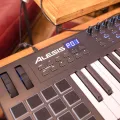 Alesis VI25 - 25 Key USB MIDI Keyboard Controller with 16 Pads, 8 Assignable Knobs, 24 Buttons. 