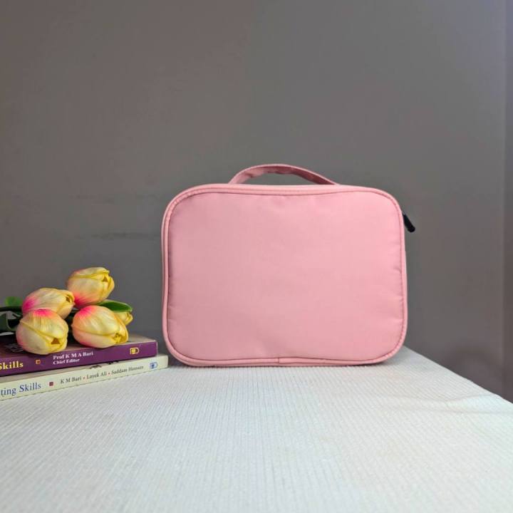 Waterproof%20Makeup%20Storage%20Bag%20-%20Stylish%20Storage%20for%20Makeup%20Essentials%20-%20Image%202