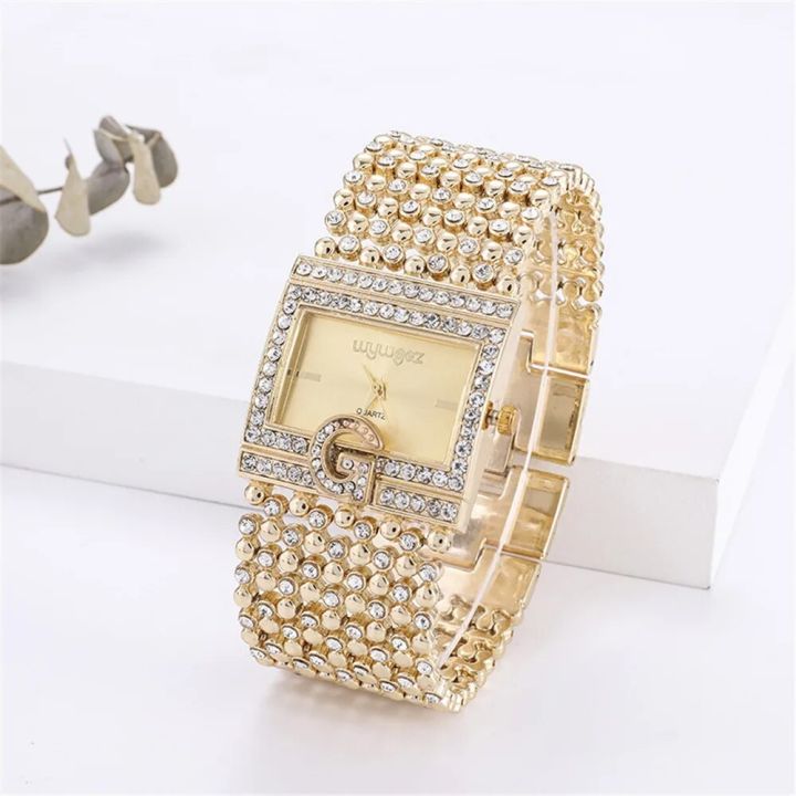 Simple%20Square%20Gold%20Ladies%20Watch%20Fashion%20Classic%20Alloy%20Diamond%20Bracelet%20Ladies%20Watch%20Gold%20Silver%20Diamond%20Scale%20Dial%20Quartz%20Reloje%20-%20Image%202