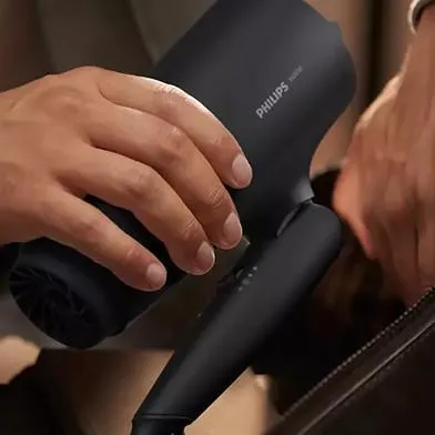 Philips%20BHD308/10%20Series-3000%20Essential%20DryCare%20Hair%20Dryer%20%7C%201600%20Watt%20-%20Image%205