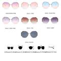 Fashion Sunglasses Women Metal Female Vintage Ladies Stylish Design Oversized Square Sunglasses For Women. 