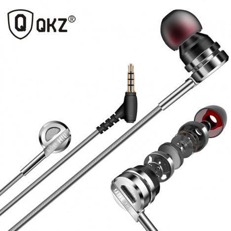 QKZ%20DM9%20Zinc%20Alloy%20HiFi%20Metal%20In%20Ear%20Earphones%20With%20Carry%20Box%20-%20Black%20-%20Image%204