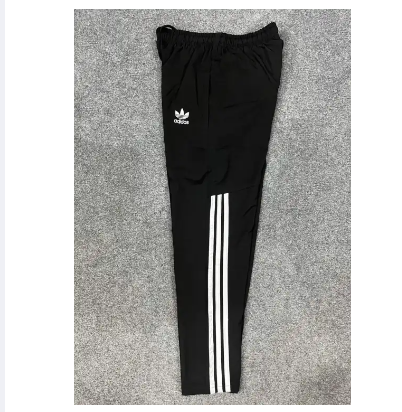 Premium%20Sports%20Trousers%20for%20Fitness%20and%20Exercise%20-%20Image%204