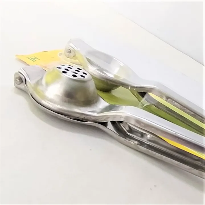 Large%20Stainless%20Steel%20Manual%20Hand%20Lemon%20Juicer%20By%20Safe%20Zone%20-%20Image%204
