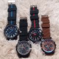 1pcs Black Analog Watch For-Men/Boy - Watch. 