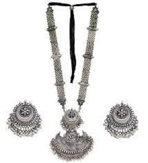 Oxidized%20Silver%20Color%20Long%20Necklace%20Set%20With%20Earings%20-%20Image%203