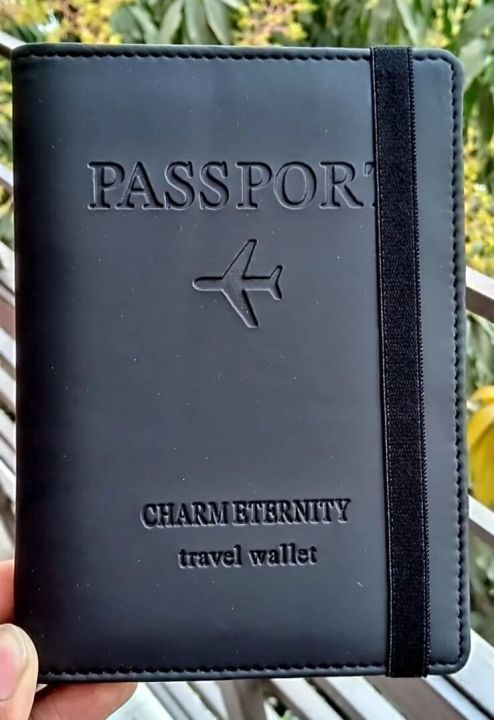 Multi-Function%20Passport%20Cover%20Holder%20Dedit%20or%20Credit%20Card%20Holder%20Wallet%20Passport%20Cover%20Case%20-%20Image%205