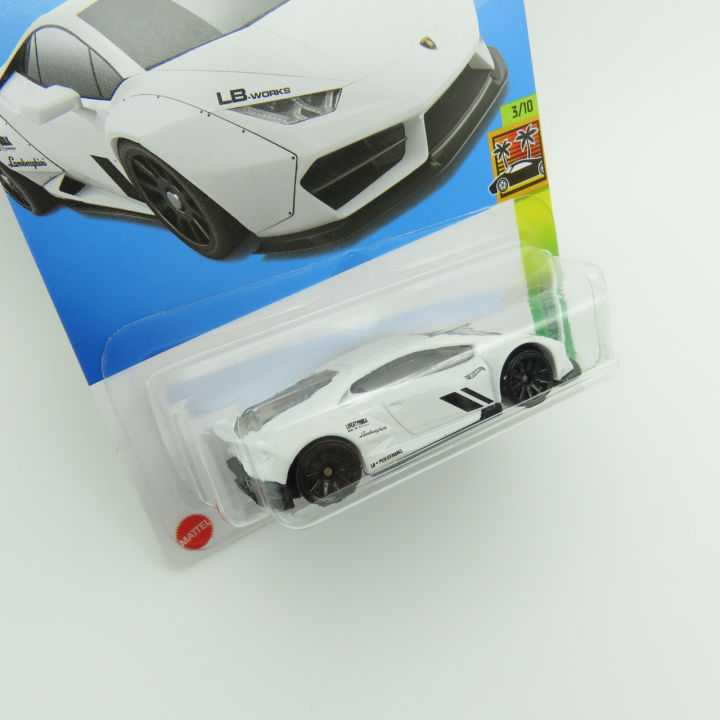 Hot%20Wheels%20(Mainline)%20Lb%20-%20Works%20Lamborghini%20Huracan%20Coupe%20White,%20Scale%20-%201:64%20-%20Image%203