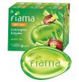 International Indian product Fiama gel bar Lemongrass and Jojoba Soap used for male/ female - 125 gm.