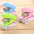 Mini Stapler Set. 