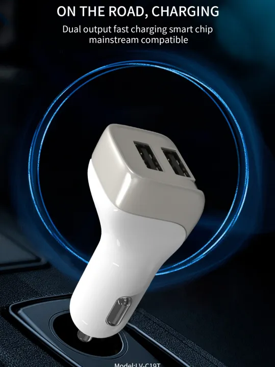 LVEIO%20LV-CC19%20Universal%20Mini%20Aluminum%20Electric%202%20USB%20Car%20Charger%20with%20Type-C%20Cable%20by%20starry%20-%20Image%203