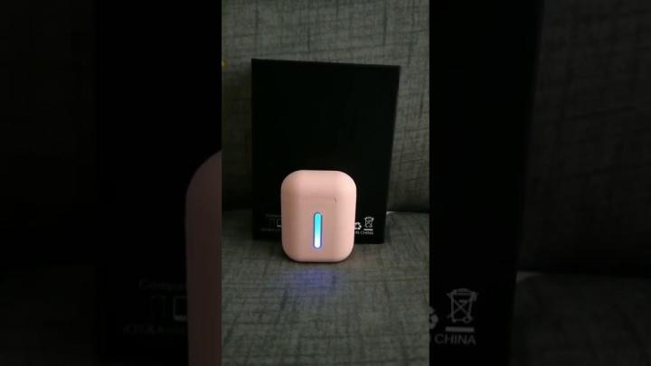 Q8L%208D%20Stereo%20Earphones%20True%20Wireless%20Earbuds%20Deep%20Bass%20Bluetooth%205.0%20Headphones%20Mini%20Headsets%20with%20Colorful%20Lighting%20-%20Pink.%20-%20Image%202