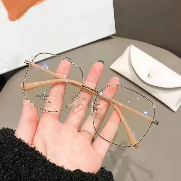 2023%20New%20Eyeglasses:%20Popular%20European%20and%20American%20Women's%20Anti%20Blue%20Light%20Glasses%20Alloy%20Frame%20with%20Plain%20Face%20Fashion%20Matching%20Flat%20Light%20Glasses%20-%20Image%208