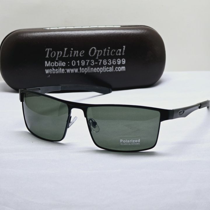 Exclusive 2585 Black Square Curved Polarised Sunglass For Unisex