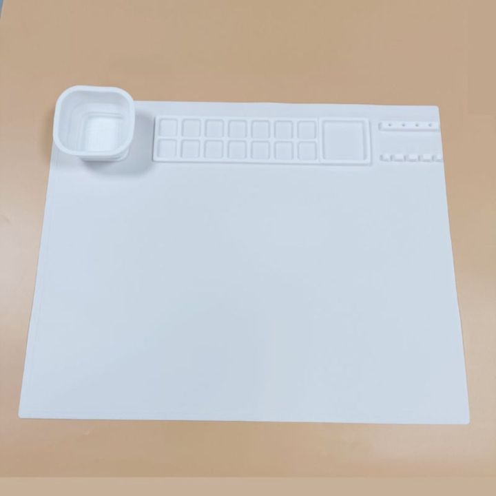 Silicone%20Silicone%20Craft%20Mat%20Durable%20Fast%20Drying%2014%20Grids%20Oil%20Painting%20Sheet%20Washable%20Craft%20Mat%20With%20Cleaning%20Cup%20Painting%20-%20Image%205