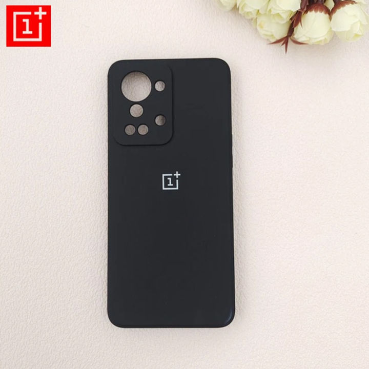 OnePlus%20Nord%202T%205G%20Liquid%20Silicone%20Case%20-%20Shockproof%20Soft%20Back%20Cover%20-%20Image%202