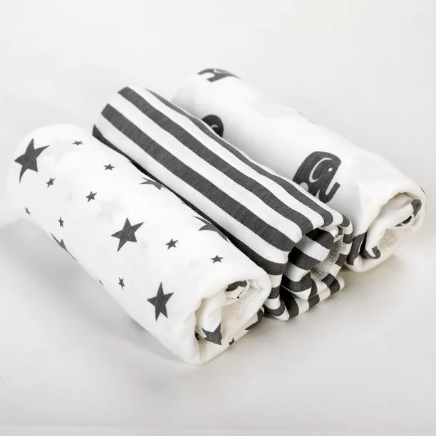 TIB%20Swaddles%20-%20Soft,%20breathable%20swaddle%20for%20new%20born%20babies%20by%20This%20is%20Baby%20-%20Image%202