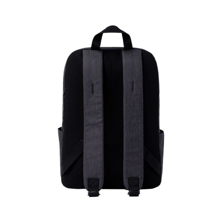 Compact%20Mi%20Shoulder%20Bag%20-%20Mini%20Backpack%20for%20Men%20and%20Women%20-%20Black%20Sports%20and%20Travel%20Companion%20-%20Image%209